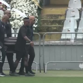 Los brasileños dan el último adiós a su gran ídolo, Pelé