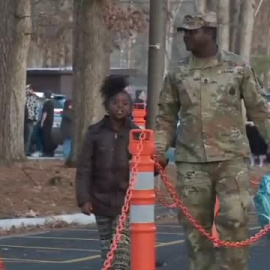 Un alumno de seis años dispara un arma contra una profesora en una escuela de Virginia