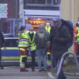 Dos muertos y 7 heridos en un apuñalamiento múltiple en una estación de tren de Alemania