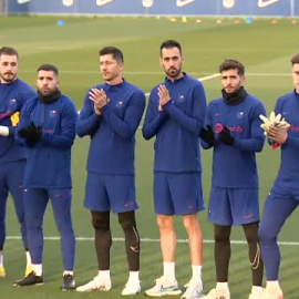 El FC Barcelona prepara el partido del domingo contra el Villarreal mirando de reojo al United en Europa League