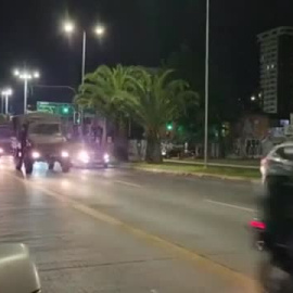 Chile decreta el toque de queda en plena oleada de incendios para frenar a los pirómanos