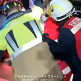 Detenido un joven sin carnet por atropellar a dos personas en Sevilla