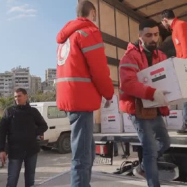 Llega la primera ayuda internacional a Siria