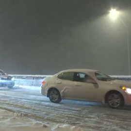 Las tormentas de nieve siembran el caos total en Estados Unidos