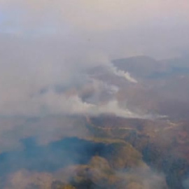 Cuba lucha por tierra y aire contra los incendios forestales sin control