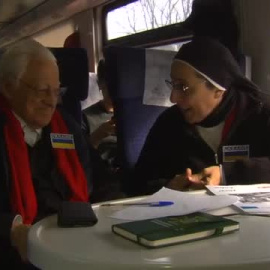 Sor Lucía Caram y el padre Ángel piden donaciones para un hospital de campaña en Ucrania