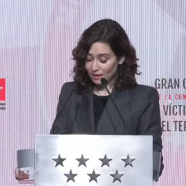 Ayuso pide recuperar el valor esencial de las palabras "para señalar el mal frente al bien"