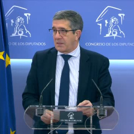 Patxi López dice que el PSOE apartará a los diputados que se "deslicen los por la pendiente de la corrupción o de actuaciones deshonestas"