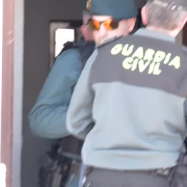 La Guardia Civil lleva a cabo una macrooperación para capturar a la 'banda de las gasolineras'    