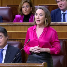 Sánchez echa mano de la fotografía de Feijóo en el yate del narco Marcial Dorado para defenderse del caso Mediador