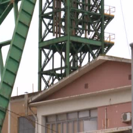 Mueren tres trabajadores tras quedar atrapados en una mina de potasa en Súria, Barcelona