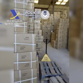 Intervenidos más 100.000 pares de zapatillas falsificadas en Fuenlabrada y Elche
