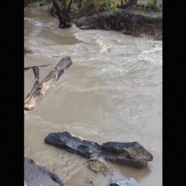 Las inundaciones en California dejan un saldo de 2 muertos y diez mil evacuados