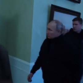 Putin visita por sorpresa Crimea en el noveno aniversario de su anexión por parte de Moscú