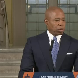 Nueva York pide quitarse las mascarillas en las tiendas para identificar a los ladrones  