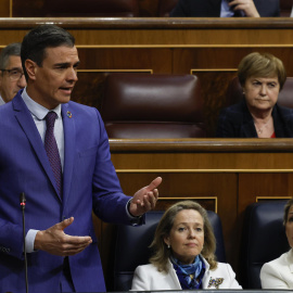 Sánchez, a Tamames: "Lamento que contribuya a blanquear un partido que no defiende la igualdad entre hombres y mujeres"