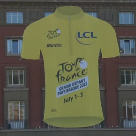 Bilbao ya luce el maillot amarillo del Tour 2023