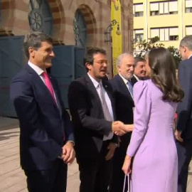 El rey asegura que "esta es la hora del español con todos sus acentos"