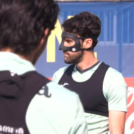 Albiol vuelve con el grupo y Pedraza se entrena con máscara mientras Gerard Moreno y Capoue siguen al margen