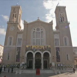 El protocolo del funeral por Constantino de Grecia evita que Felipe VI se siente junto a su padre