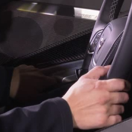 Chevrolet celebra el 70 aniversario del Corvette con una versión electrificada 