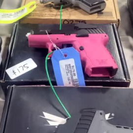 Miami acoge una de las ferias de armas más importantes de EEUU