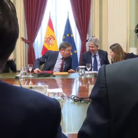 Planas se reúne con el sector de la alimentación para trata de paliar la escalada de precios de la cesta de la compra