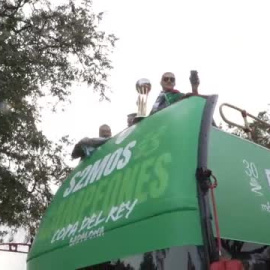 Málaga celebra por todo lo alto la Copa del Rey del Unicaja