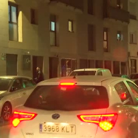 Los familiares de las gemelas que se lanzaron desde un balcón aseguran que sufrían bulling en el colegio