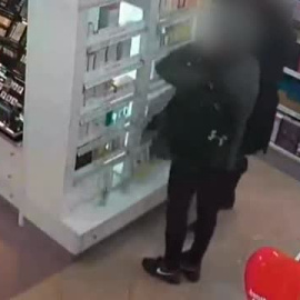 Oleada de hurtos en las perfumerías de Sevilla