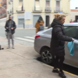 Emotivos mensajes de apoyo a la niña que se suicidó en Sallent