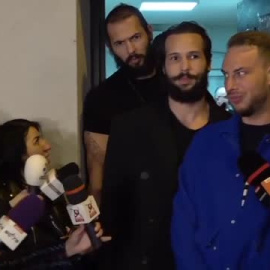 El 'influencer' machista Andrew Tate es liberado de la cárcel en Rumanía y puesto bajo arresto domiciliario