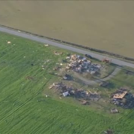 Una cadena de tornados deja 26 fallecidos en EEUU