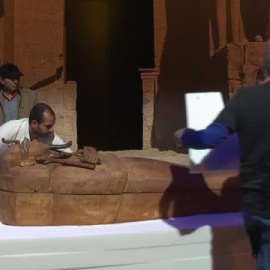 El féretro de Ramses II llega a París para una exposición temporal