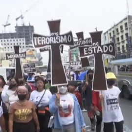  Filipinas celebra un 'Vía Crucis' reivindicativo para denunciar la desigualdad de clases