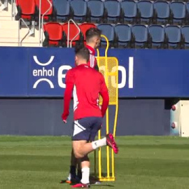 Arrasate convoca a 23 jugadores, con las novedades del Chimy Avila y Rubén Peña