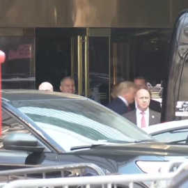 Donald Trump llega al tribunal de Nueva York para comparecer  