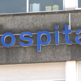 La suciedad vuelve a apoderarse del Hospital Donostia en San Sebastián