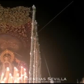 Nuevo incidente durante una procesión de Semana Santa en Sevilla   