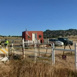 La fiscalía retira los cargos contra Alec Baldwin por homicidio involuntario