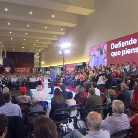 Sánchez dice que el "negacionismo" del PP y de Vox daña la reputación de España en Europa