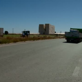 La España del despilfarro urbanístico emerge a un mes de las elecciones