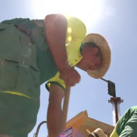 Obligación de proteger a los trabajadores al aire libre de fenómenos adversos como temperaturas extremas