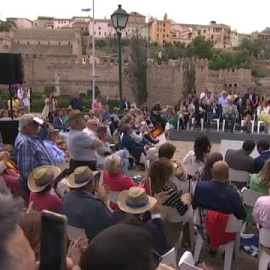 Feijóo anima a los candidatos de PSOE a dejar el partido si Sánchez no rompe con Bildu