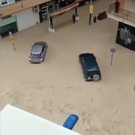 Las intensas lluvias en Molina de Segura causan importantes riadas en la localidad