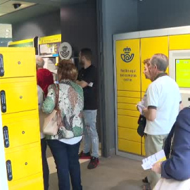 Correos mantendrá el horario de invierno y reforzará su plantilla con 5.500 puestos de cara a las elecciones del 23J