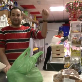 Los marroquíes en España pendientes de la semifinal contra Francia 