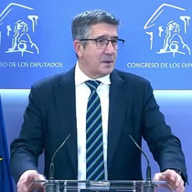 Patxi López: "El PSOE acata siempre todas las sentencias y decisiones de los tribunales, pero esta decisión del TC nos parece especialmente grave"