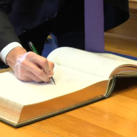 Sánchez se reúne en Dublín con el primer ministro irlándes Leo Varadkar