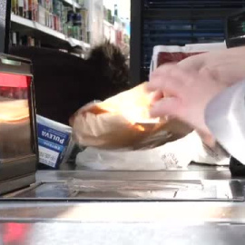 La inflación remite ligeramente en los 20 países de la zona euro aunque sigue en niveles muy altos